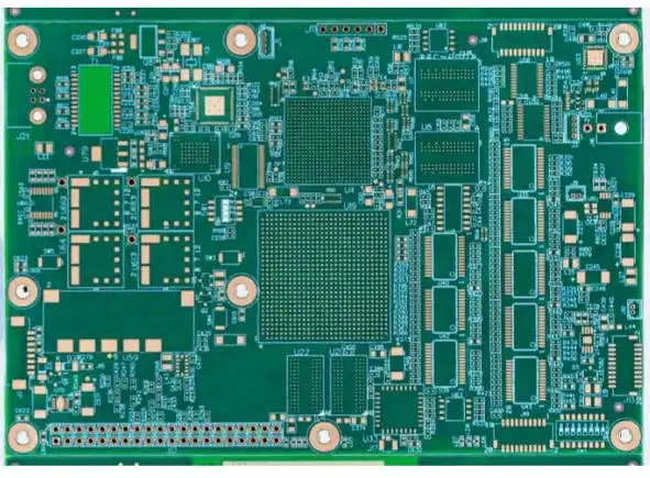 대형 구리 PCB 제조업체 vs. 표준 PCB: 귀하의 프로젝트에 적합한 것은 무엇일까요?